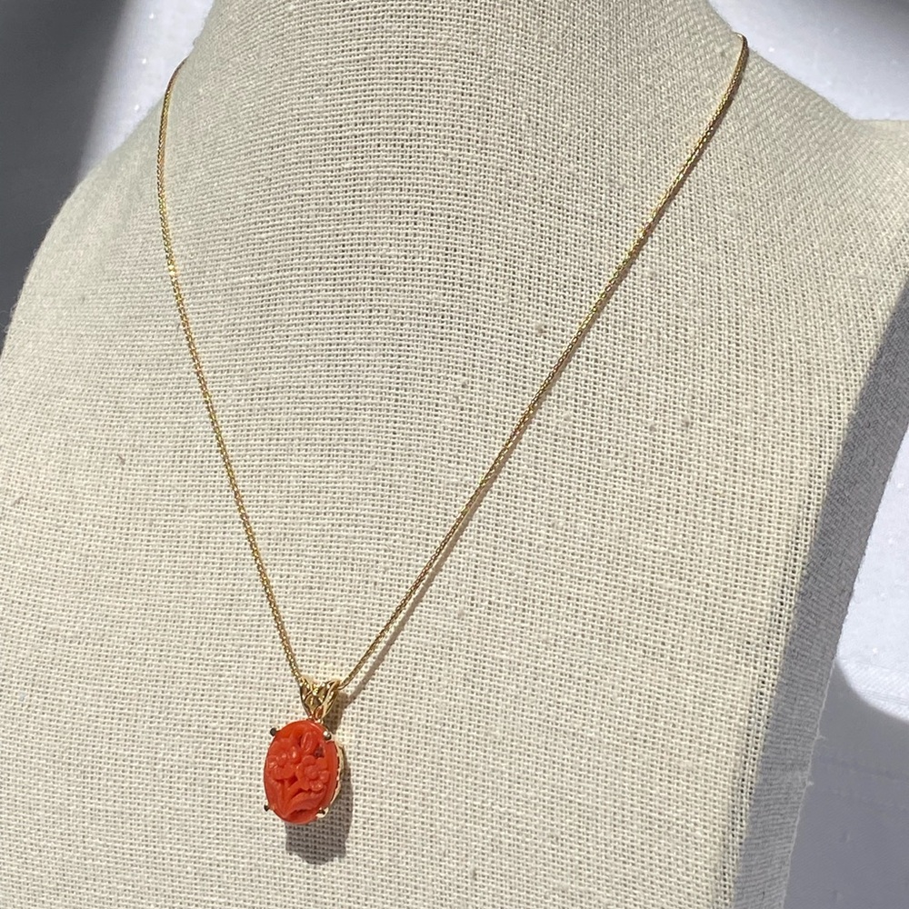 14k Solid Gold Italian Coral Floral Filigree Pendant Necklace 5.19g